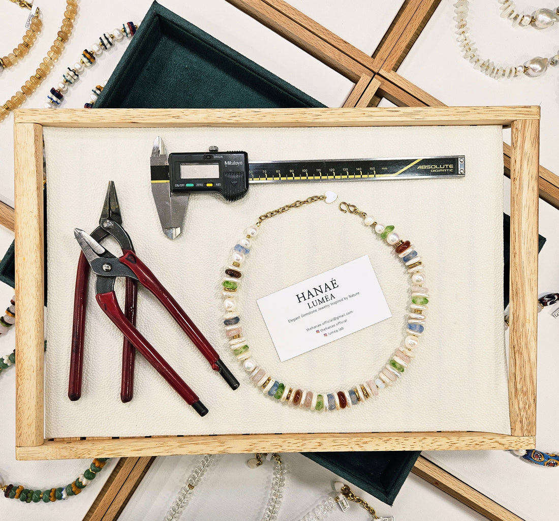 Hanae gemstone necklace