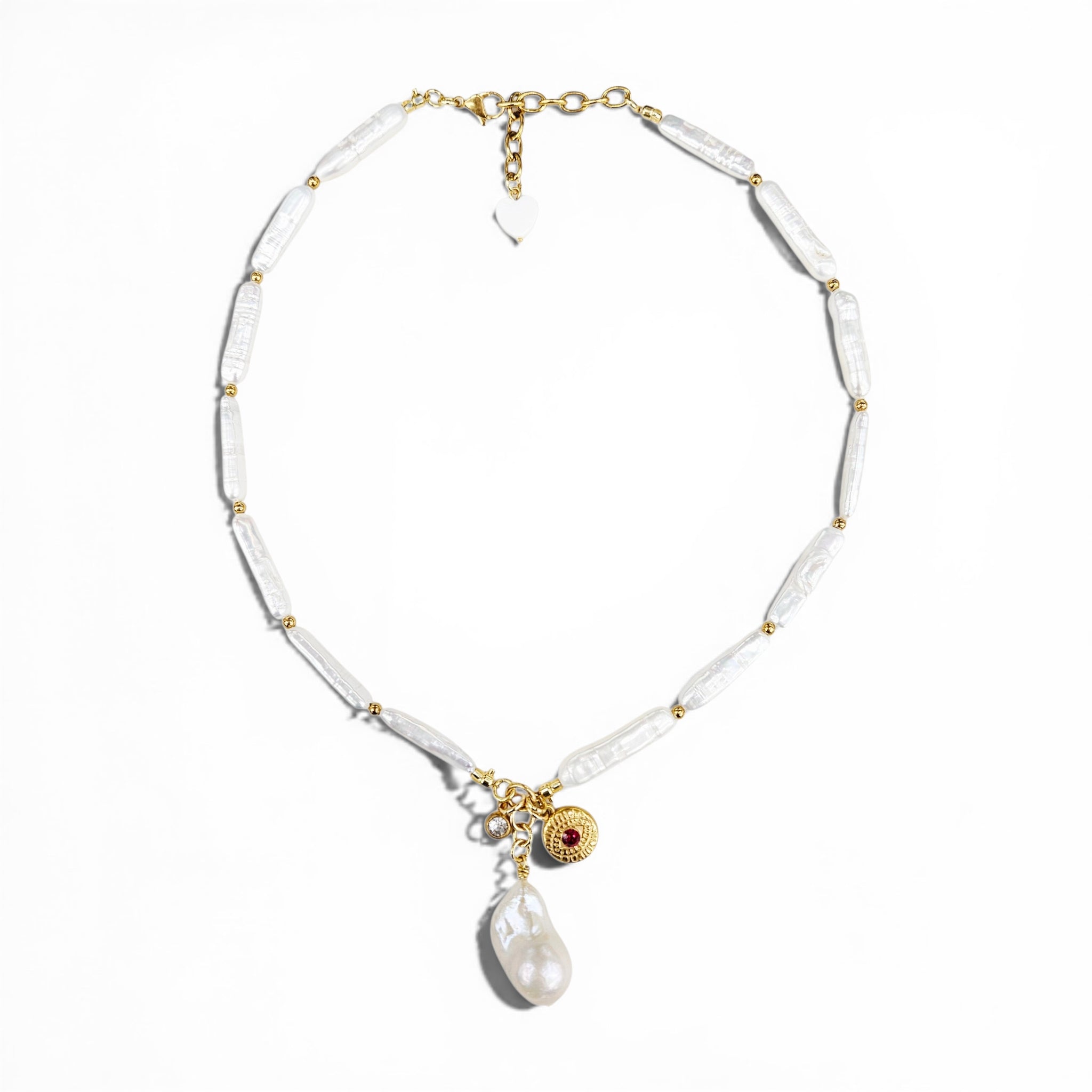 VEILED LUSTER NECKLACE