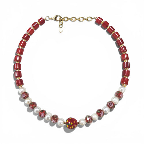 HANAÉ Strawberry Pearl Necklace