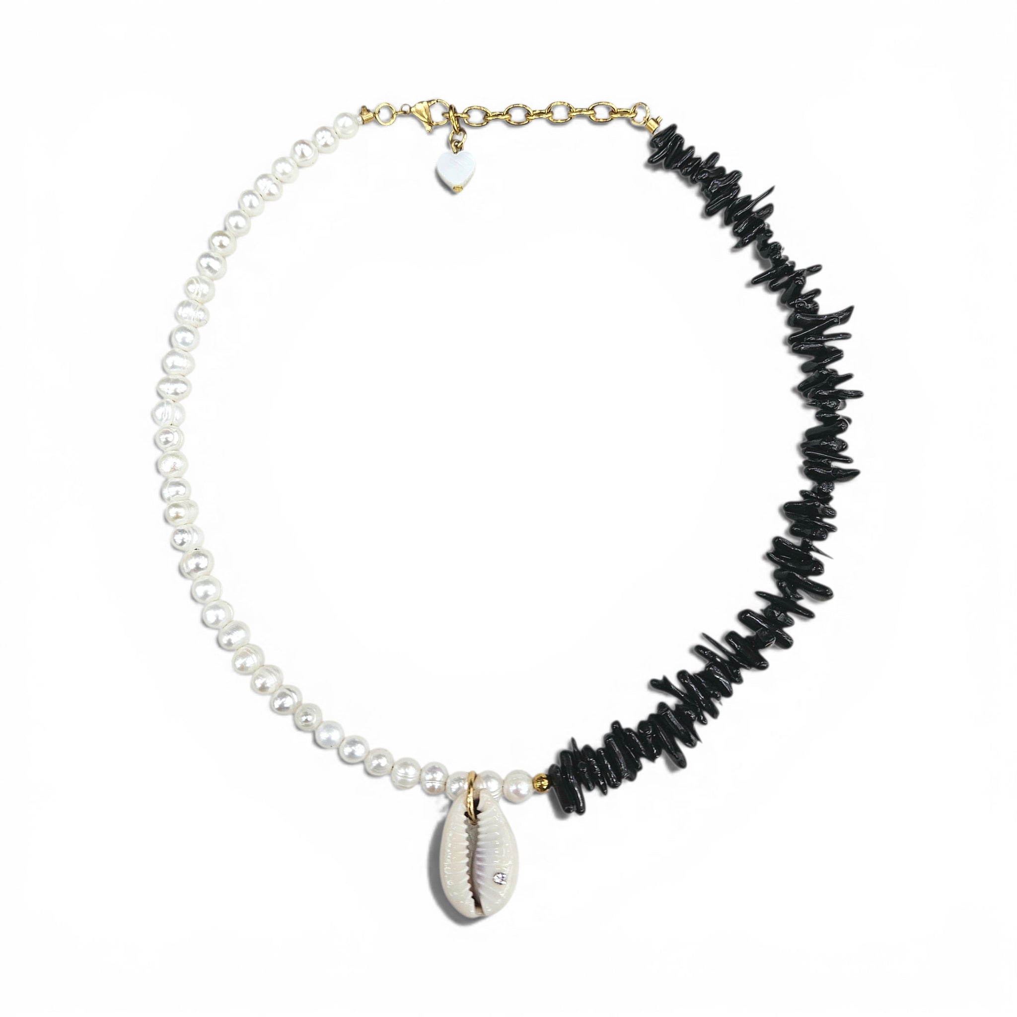 CORAL SHELL BALANCE NECKLACE