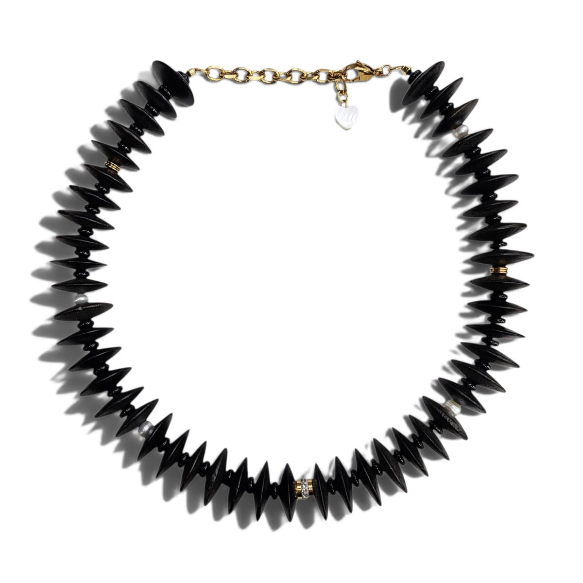 LM-N-066 Coconut wood necklace
